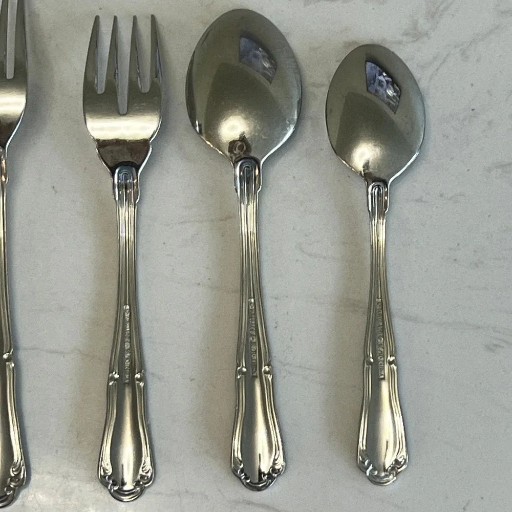 Wallace Empire 5‎ Piece Place Setting 18/10 Stainless Steel Flatware Replacement